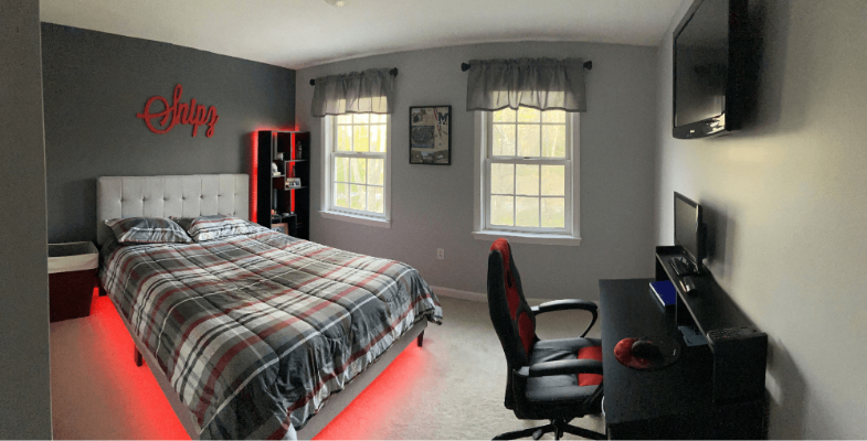 Grey tones gaming bedroom idea