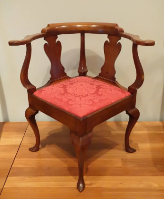 Corner Chair